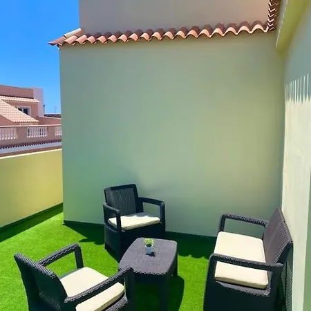 Modern Duplex Penthouse شقة La Listada